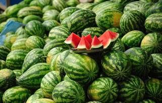 咸阳网红吃瓜事件真相,揭秘背后真相与网络舆论的反思